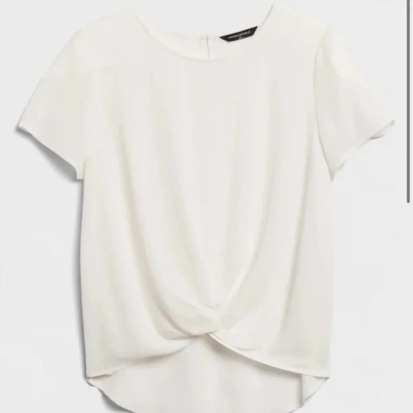 Banana Republic twist front top - Picture 9 of 12